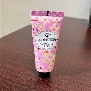 Cherry Blossom Hand & Body Cream - Vespro